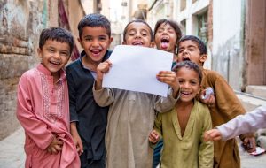 “Pakistan’daki Yetim Çocukların Müslümanların Zekâtına İhtiyacı Var”