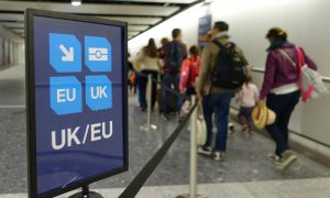 İngiltere, Brexit Sonrasında Göç Rotasını Belirlemek İstiyor