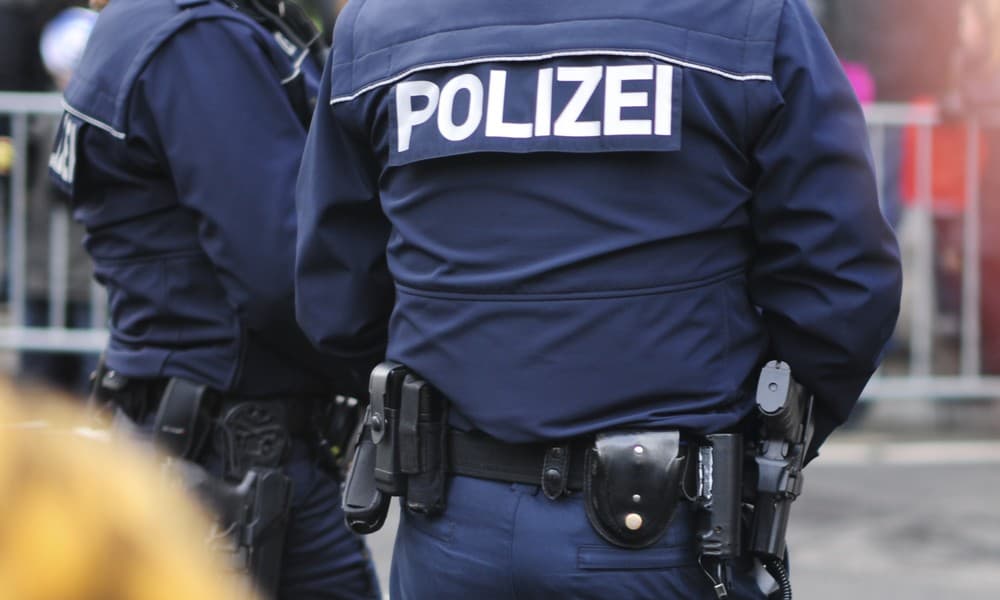 Polisin Aşırı Sağla Bağlantısı