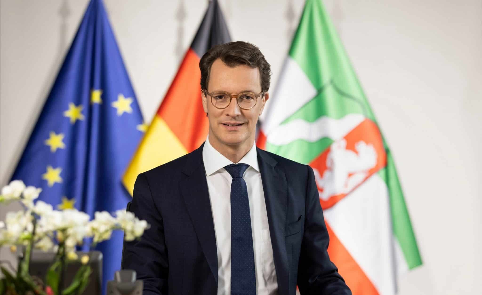 Kuzey Ren-Vestfalya'da CDU'lu Hükûmetin Yeni Ortağı Kim Olacak?