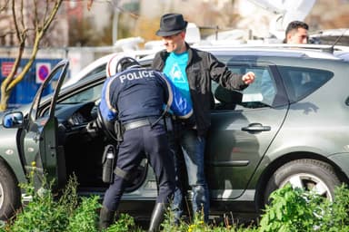 Fransa’da Devletin İslam’a Karşı Sertleşen Tavrının Muhasebesi