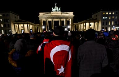 Türkiye’deki Afet Sonrası Yurt Dışında Yaşayanların Empati Arayışı