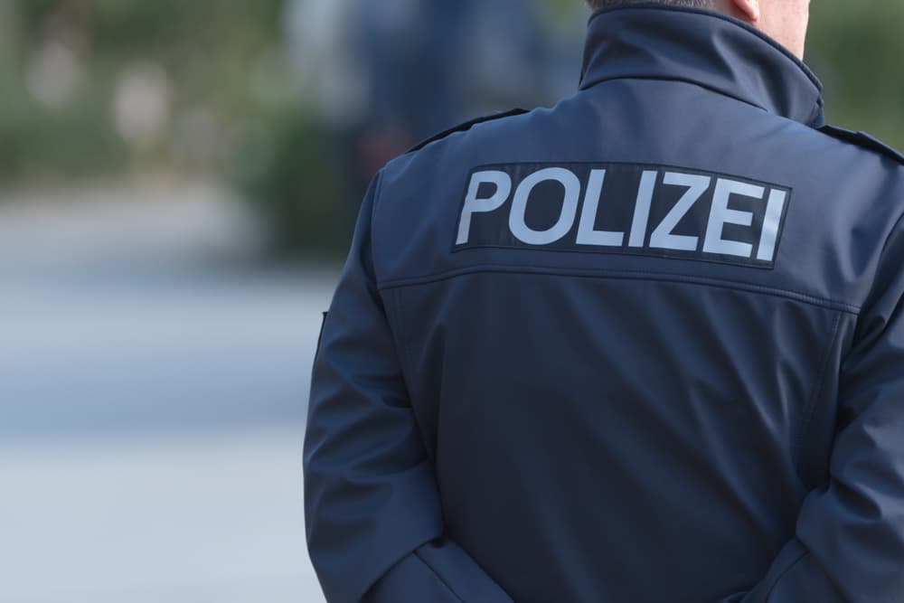 Almanya'da Irkçı Polis Sohbet Gruplarıyla İlgili Soruşturmalar Sürüyor