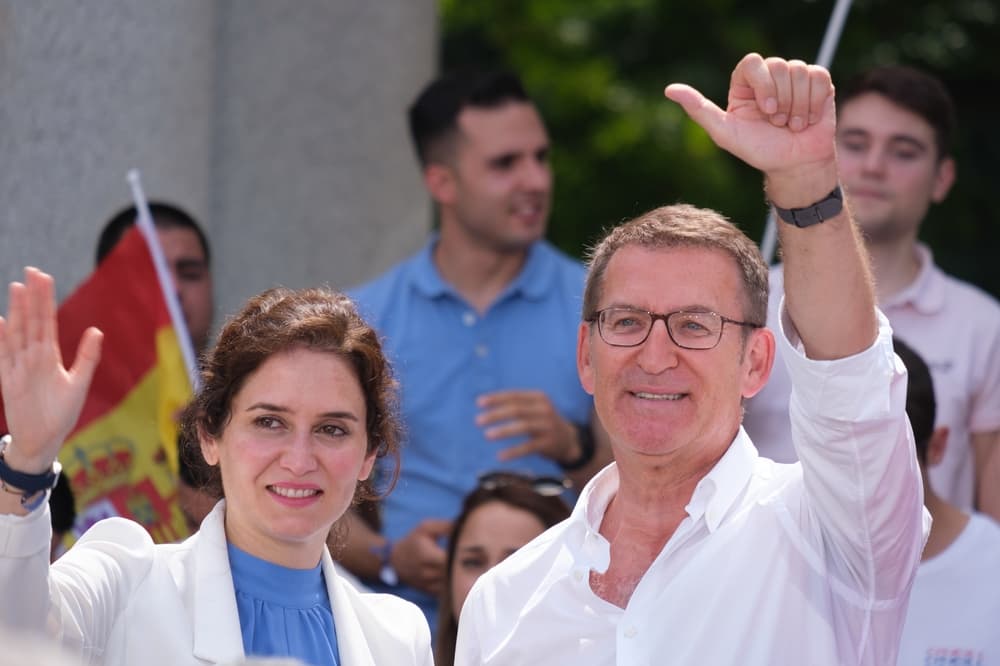 İspanya’da Anketler Seçimlerde Sağ Koalisyon Hükümetine İşaret Ediyor