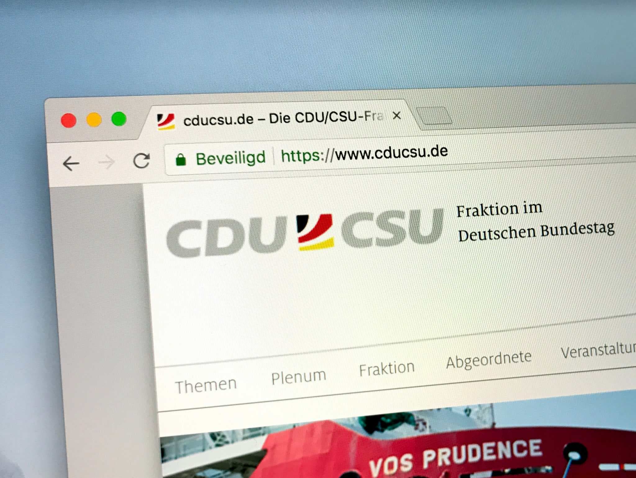 Almanya’da CDU’nun Seçim Programında Cami Kapatmaları Var