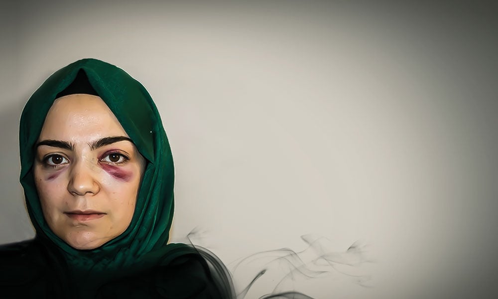 Annesinin Darp İzlerine Bakarak Büyüyen Çocuklar