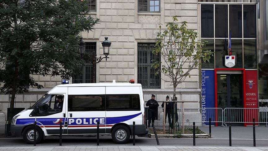 Paris Emniyet Müdürlüğü’nde Bıçaklı Saldırı: 4 Polis Hayatını Kaybetti