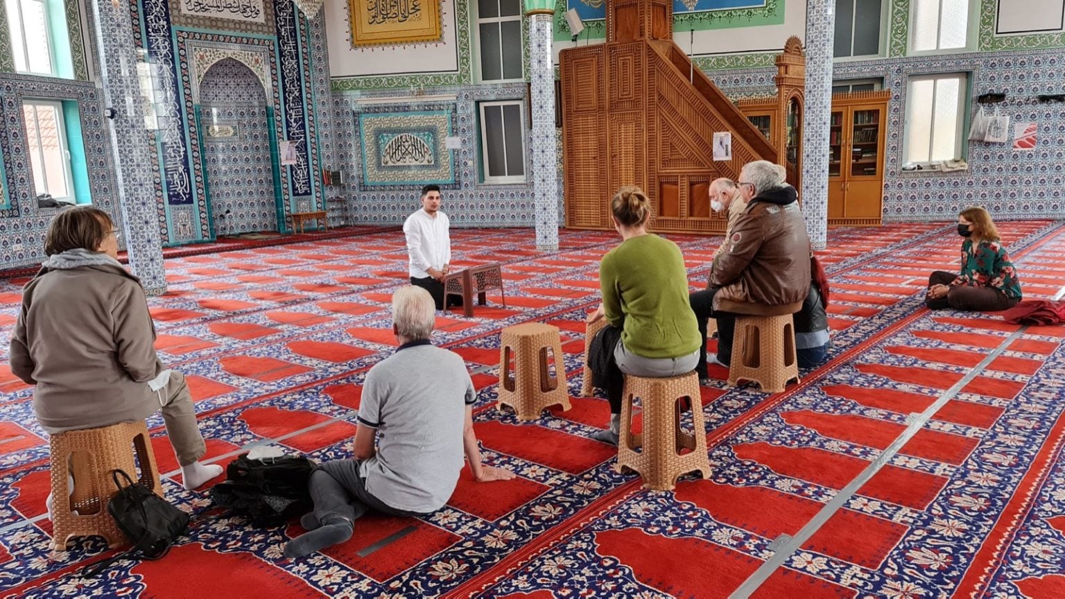 Açık Cami Günü'nde Binlerce Cami Kapılarını Ziyaretçilere Açıyor