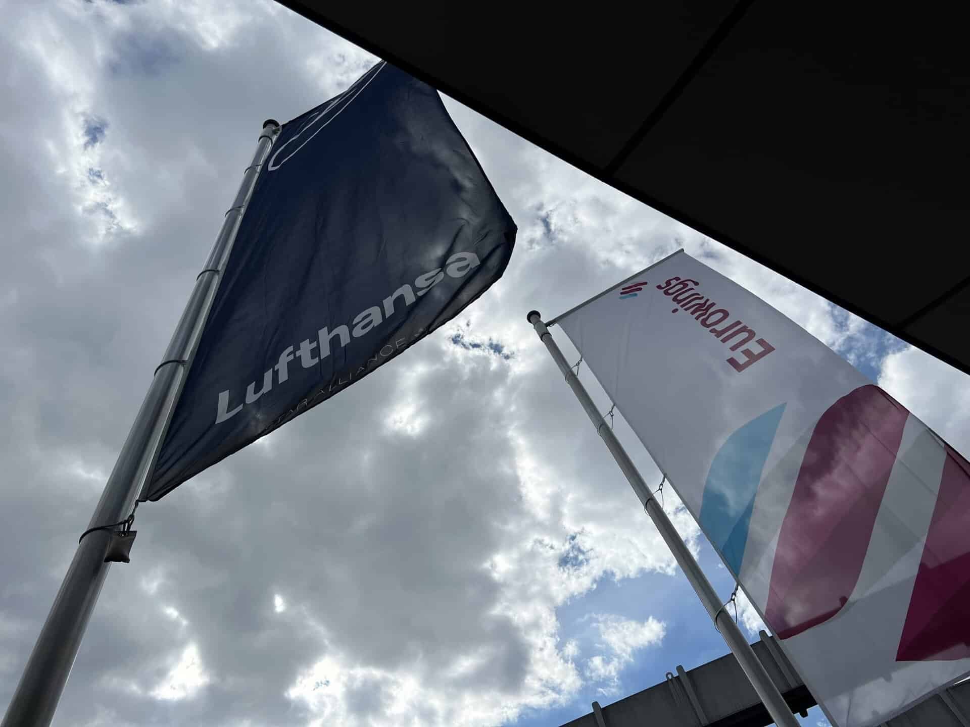 Lufthansa Yüzlerce Uçuşu İptal Etti