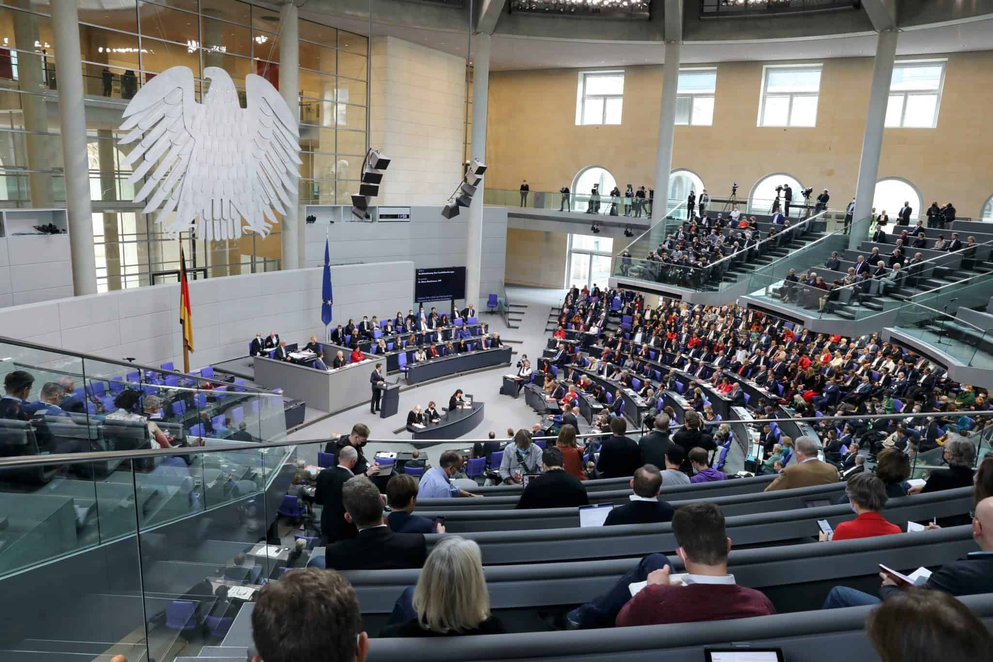 Almanya’da Değişen Siyasi Atmosfer: CDU ve AfD İttifakı Ne Anlama Geliyor?