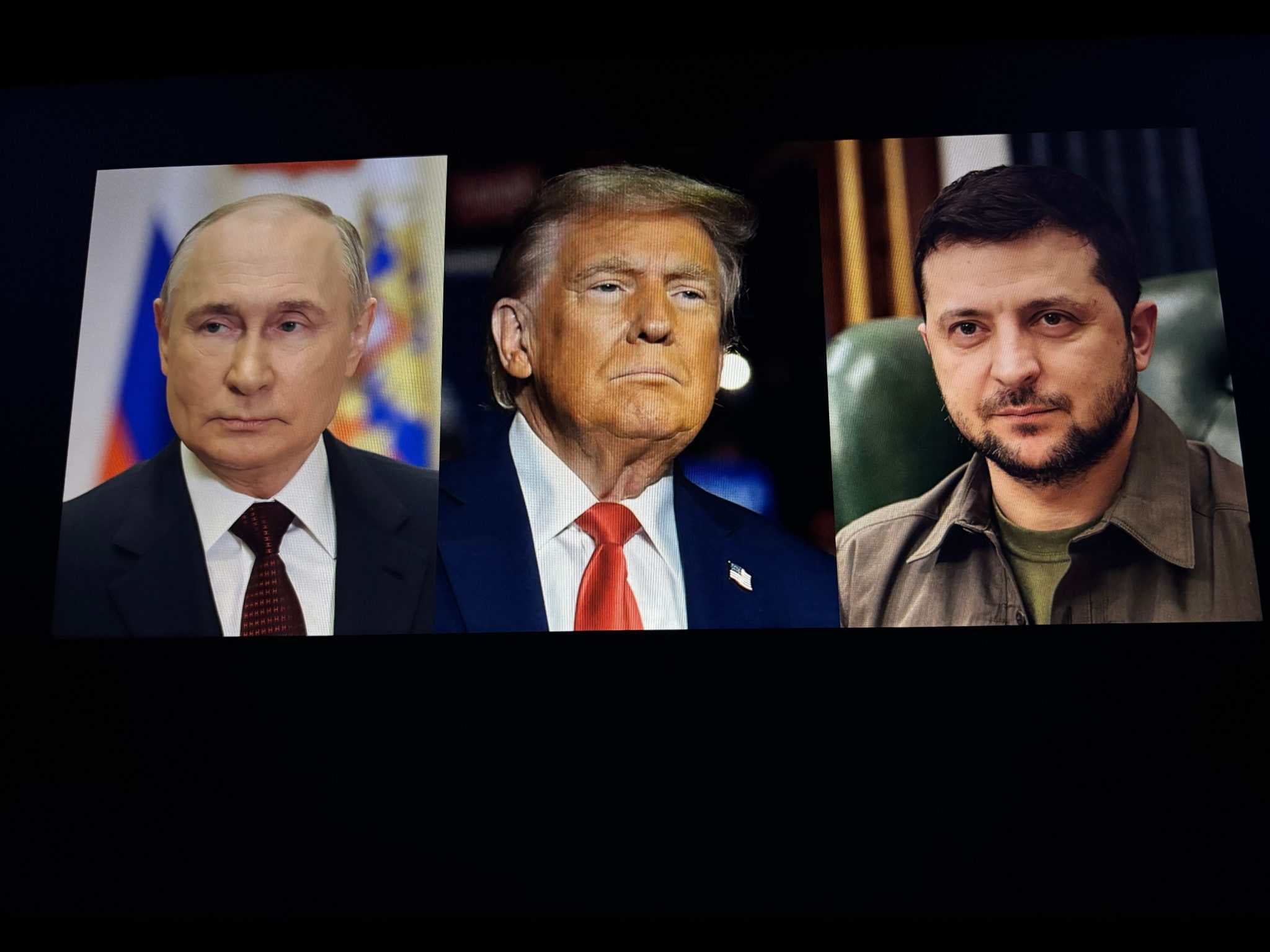 Ukrayna Savaşı dördüncü yılına yaklaşırken, Alaska’dan Abu Dabi’ye uzanan yoğun diplomatik trafik yeni bir barış taslağını gündeme taşıyor. Sahadaki mevcut kontrol hatlarından NATO’nun geleceğine uzanan bu başlıkların ardında hangi temaslar ve hangi kırmızı çizgiler var?