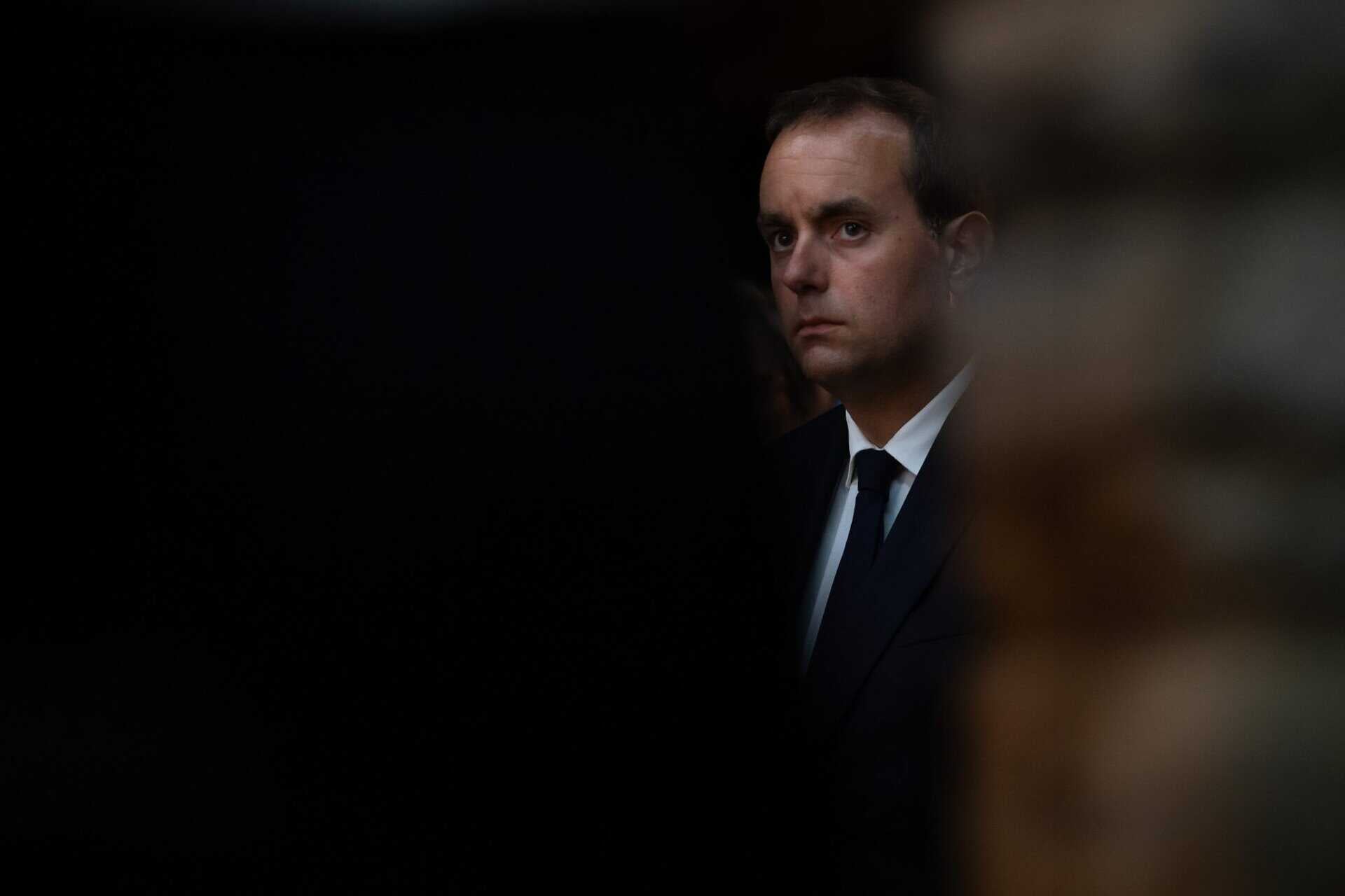 fransa bütçe kriz hükûmet macron ulusal birlik LFI lecornu