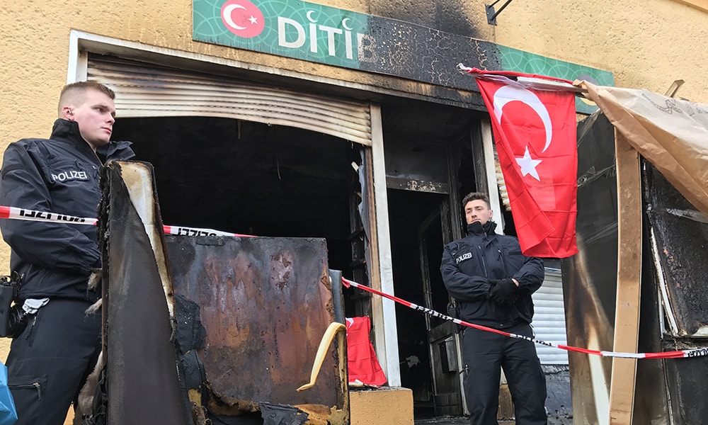 Almanya cami saldırıları ve camilere yönelik tehditler