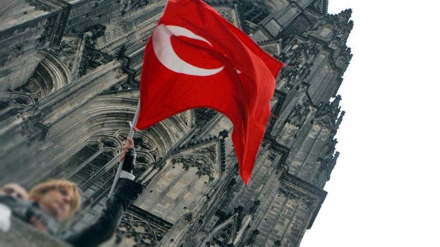 TBMM yurt dışındaki kadınların sorunlarına çözüm önerisi