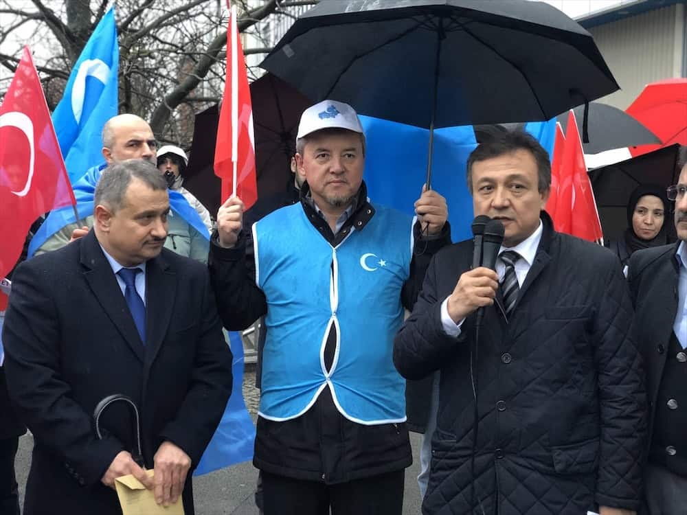 Berlin uygur türkleri protesto