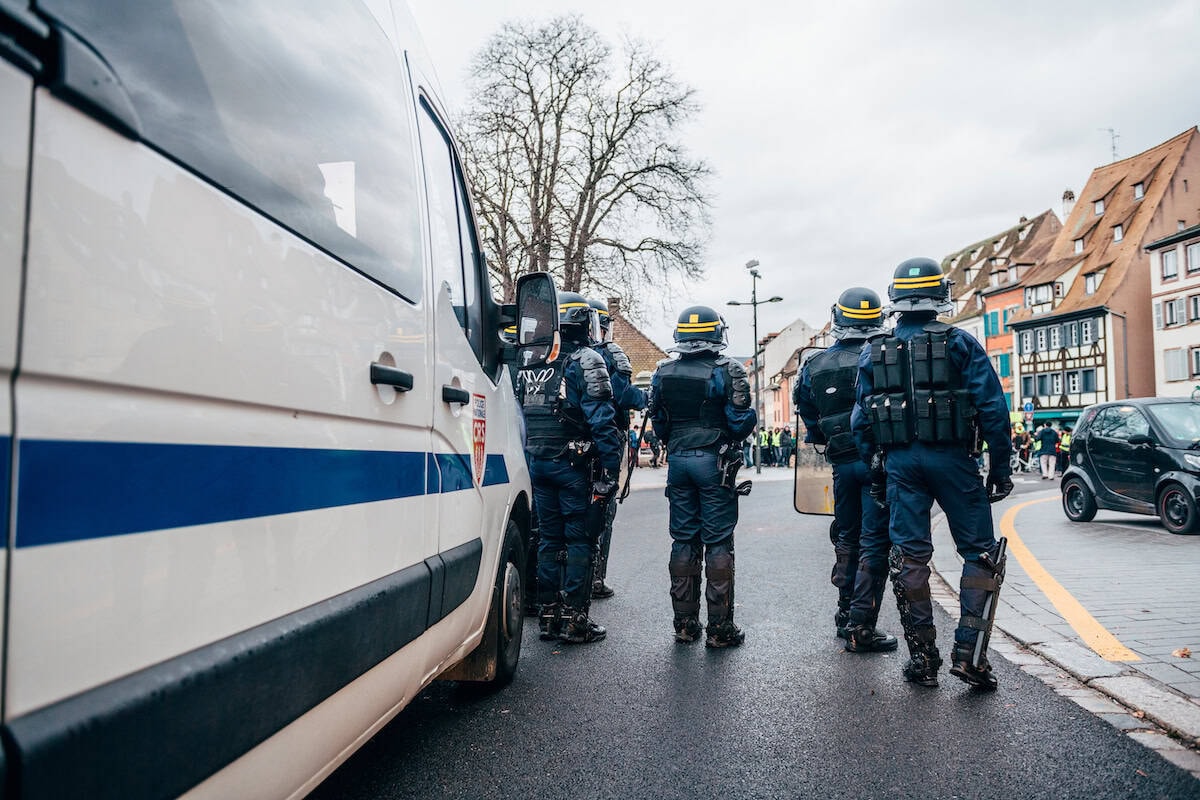 Fransa polis şiddeti