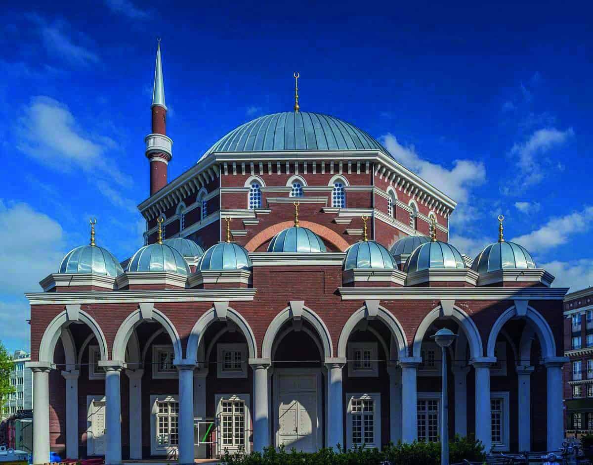 Amsterdam Belediyesi Camilerden LGBT Bildirisini İmzalamalarını İstiyor