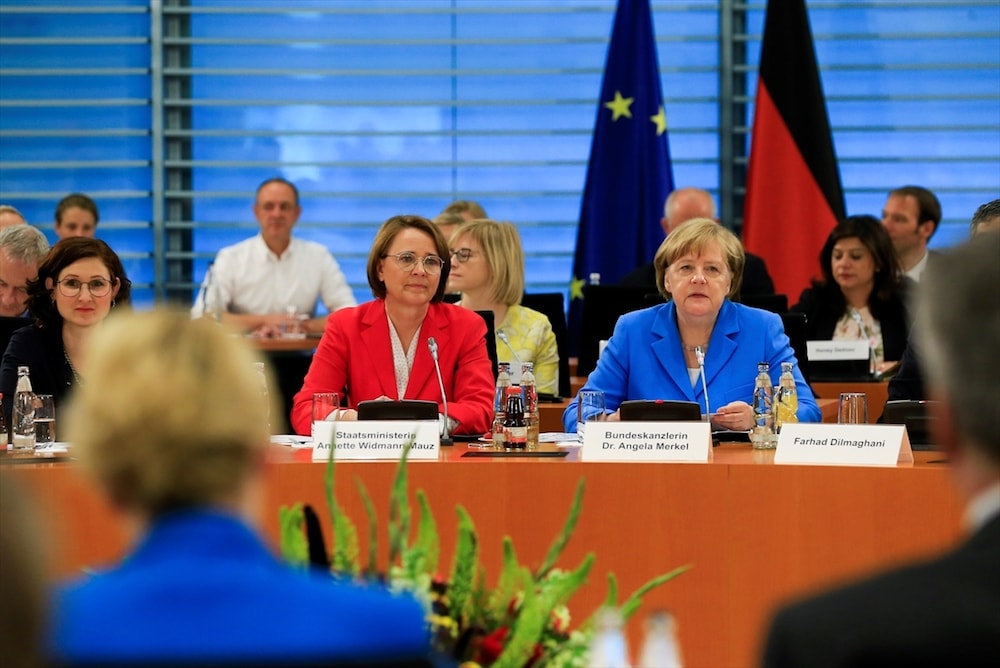 Merkel’den Özil Yorumu: “Yaşanan Tartışma Biçimi Hoşuma Gitmedi”