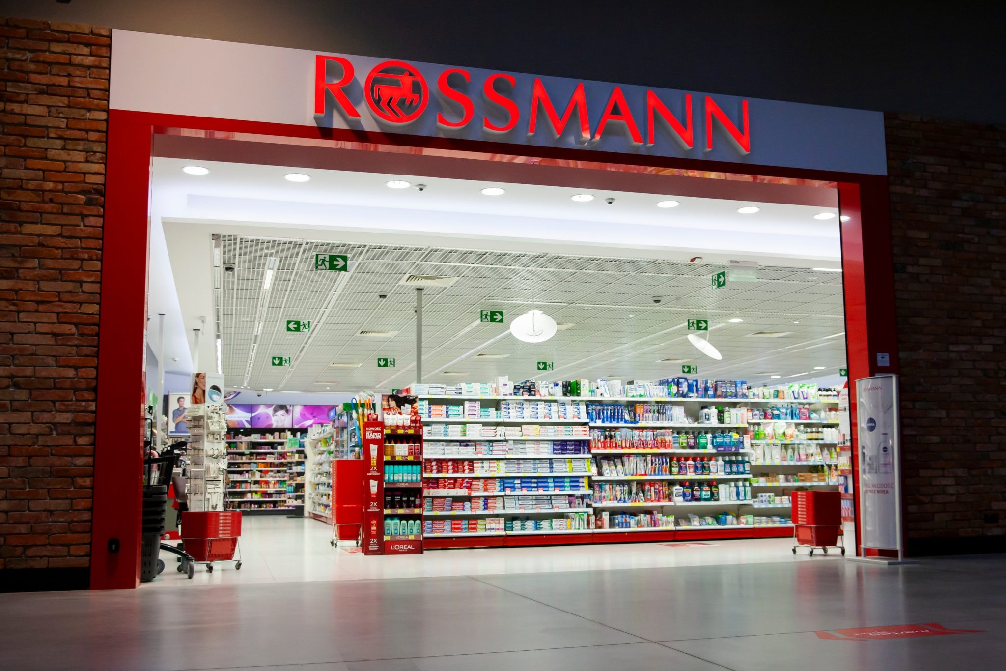 almanya ırkçılık rossmann