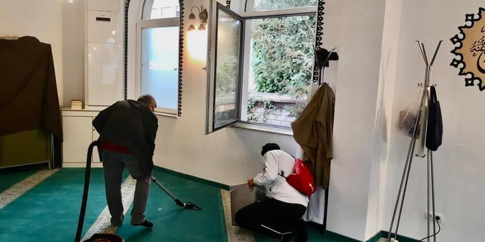 Berlin Medine Camiine saldırı