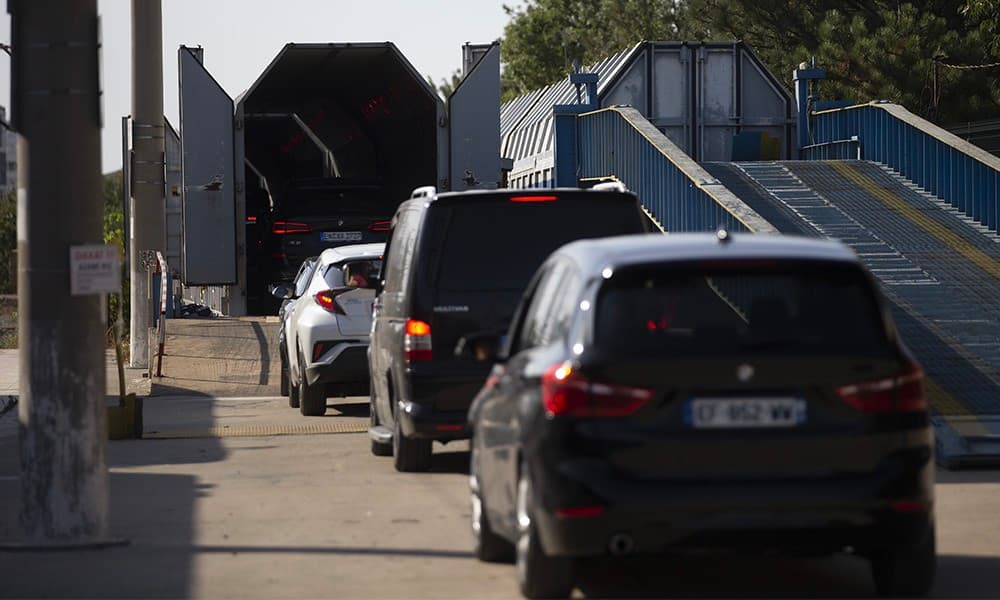 Arabalı Tren izin yolu