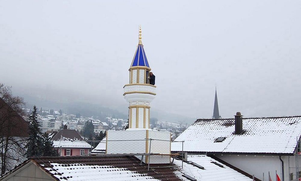 İsviçre İslam Çatı Kuruluşları Federasyonu (FIDS) minareli cami
