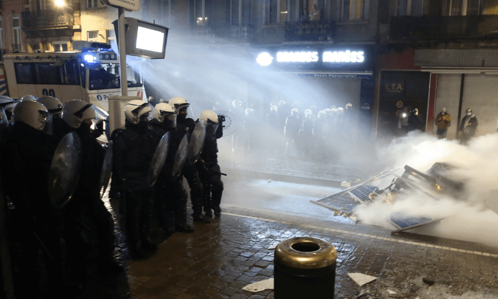 Belçika'da “Gözaltında Ölen Afrikalı Genç” Protestosunda Arbede Çıktı