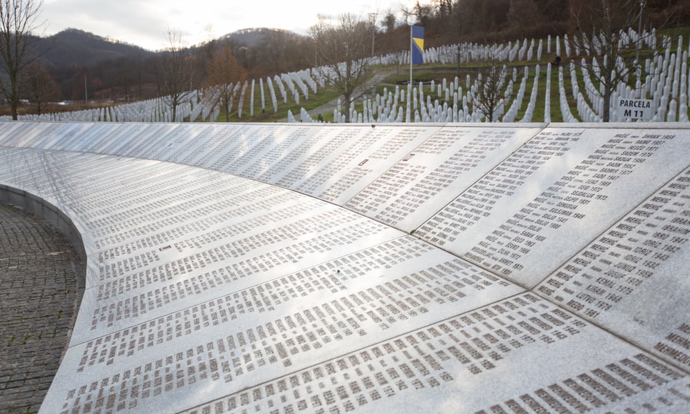 Srebrenitsa’da 49 Soykırım Kurbanı Toprağa Verilecek