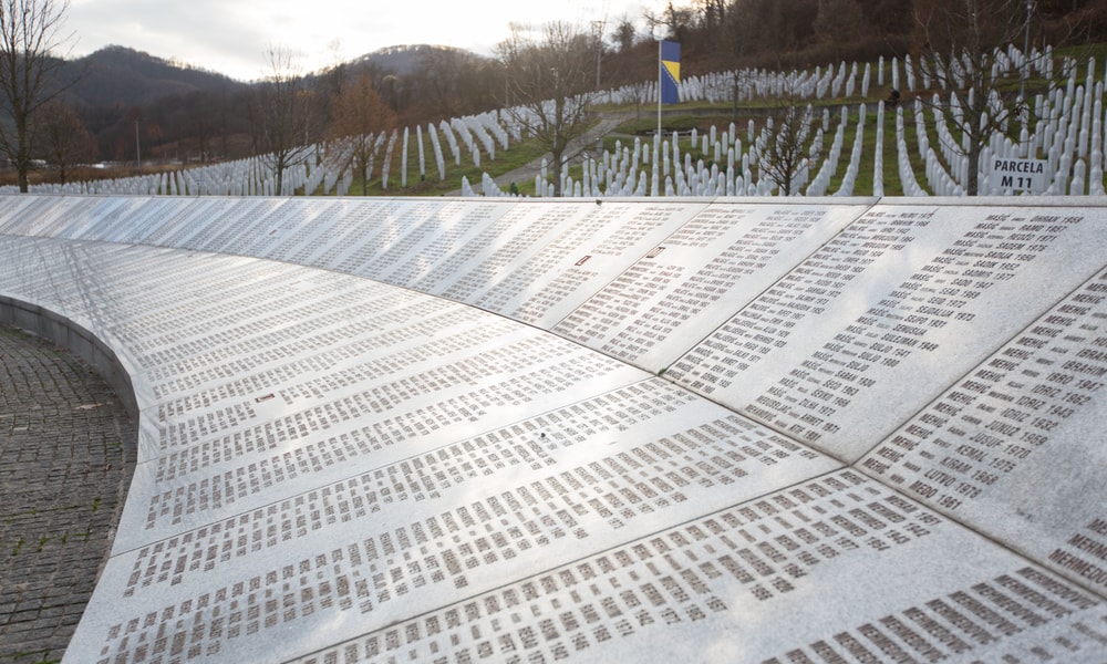 Srebrenitsa’da 49 Soykırım Kurbanı Toprağa Verilecek