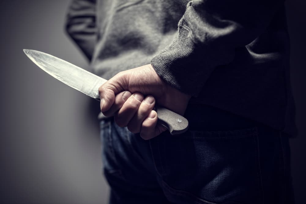 Paris’te Göçmenlere Yönelik Kılıçlı Saldırı Hakkında Soruşturma Açıldı