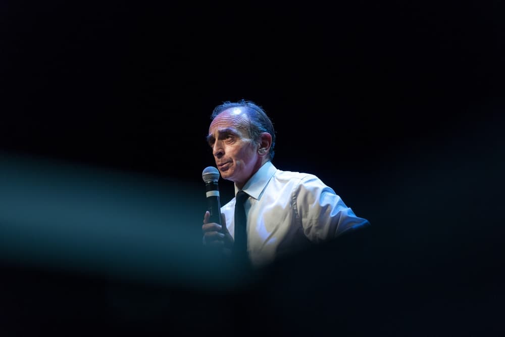 Müslüman Karşıtı Siyasetçi Zemmour Milletvekili Seçimini Kaybetti