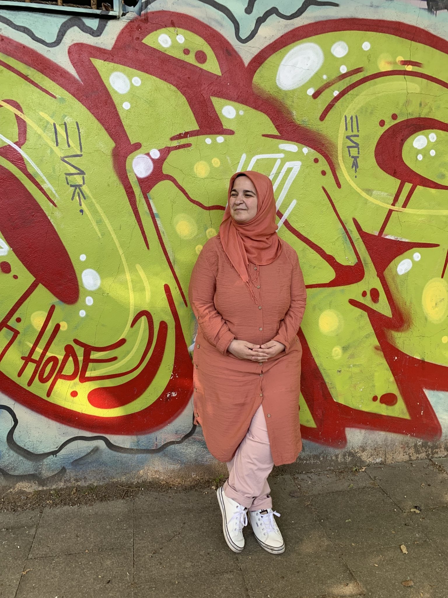 Ayşe Akova: “Karikatürlerimi Kültürel Diyalog ve Espriler Şekillendiriyor”