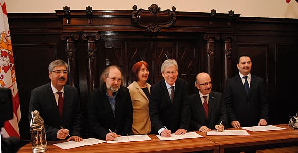 Bremen Devlet Anlaşması'nın Onuncu Yılı - Bir Kronoloji