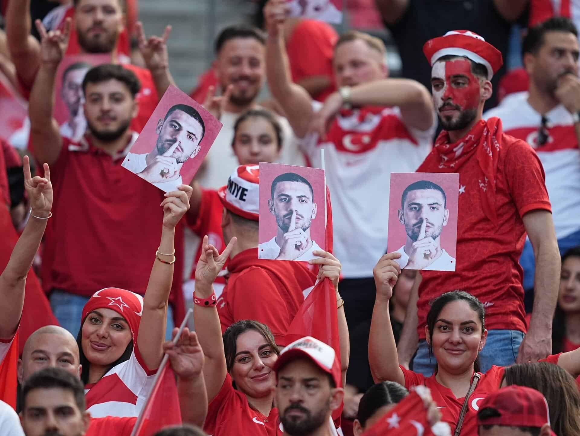 Almanya'da Bozkurt İşareti Neden Sorunlu?