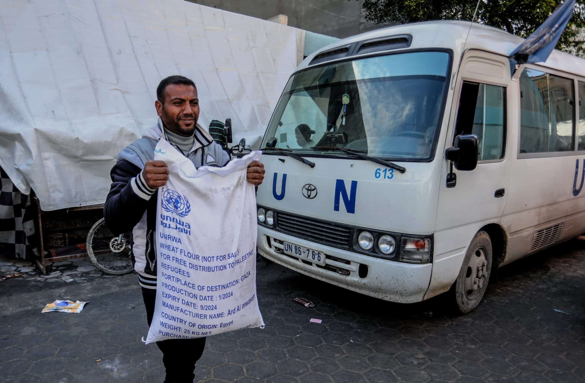 İsrail’in UNRWA Yasağının Filistinliler Üzerindeki Yıkıcı Etkileri