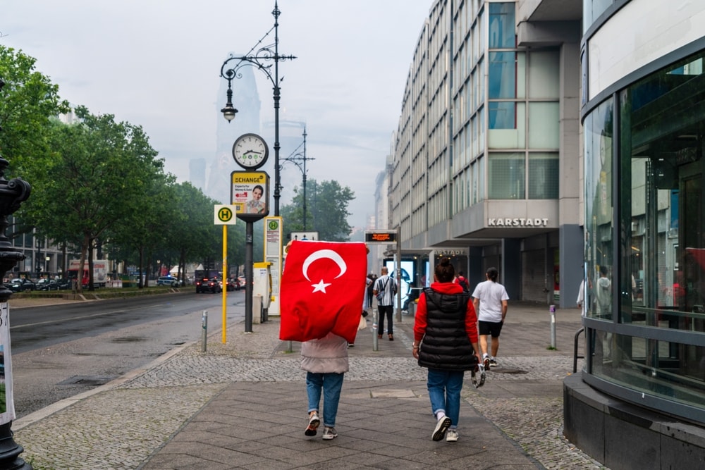 Almanya'daki Erken Seçimler Türk Diasporasını Nasıl Etkileyecek?