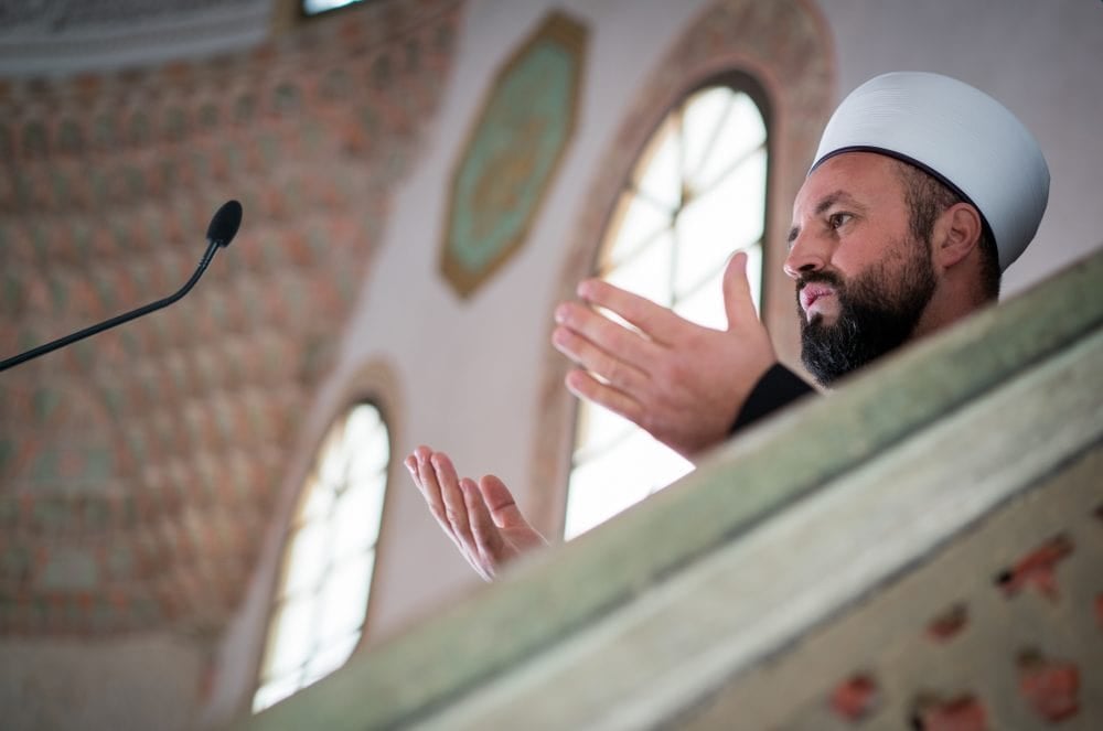 Araştırma: Almanya'da Cuma Hutbeleri Şeffaf ve Toplum Odaklı