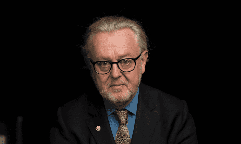 Uluslararası insan hakları ve ceza hukuku alanında en saygın isimlerden biri olan Prof. William A. Schabas, BM’de soruşturma komisyonları yönetti ve Uluslararası Adalet Divanı ve Uluslararası Ceza Mahkemesi gibi kurumlarda avukatlık yaptı. Prof. Schabas ile uluslararası hukukun bir güçlüler hukuku olup olmadığını konuştuk.