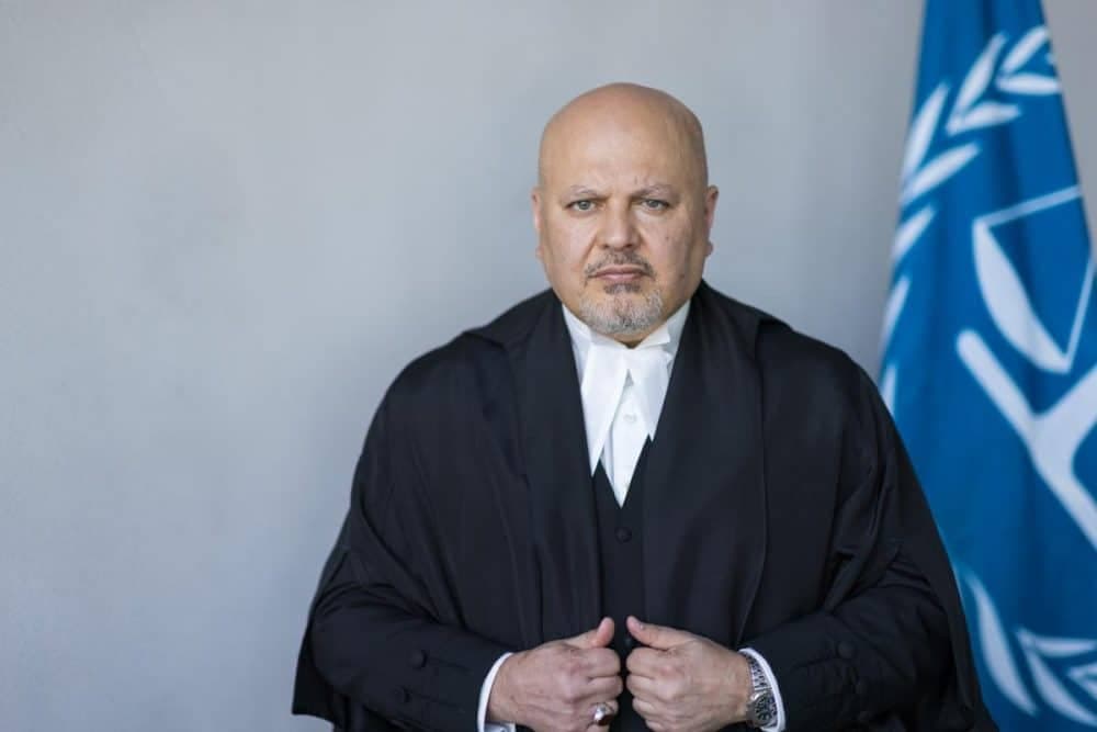 Netanyahu ve diğer İsrailli yetkililer için yakalama emri çıkaran UCM Başsavcısı Karim Khan hakkında açılan cinsel taciz soruşturması, Middle East Eye ve Le Monde’un ulaştığı belgelere göre, içeriden ve dışarıdan gelen çok katmanlı ve organize müdahalelerle yönlendirilmiş görünüyor.