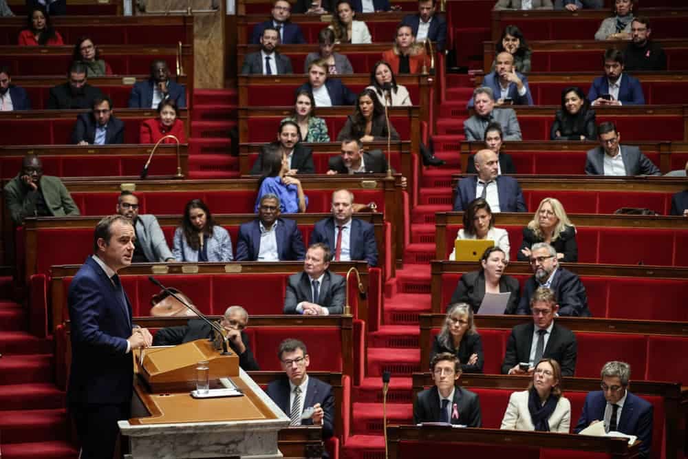fransa antisemitizm siyonzim yahudi karşıtlığı ifade özgürlüğü israil macron lfi siyaset