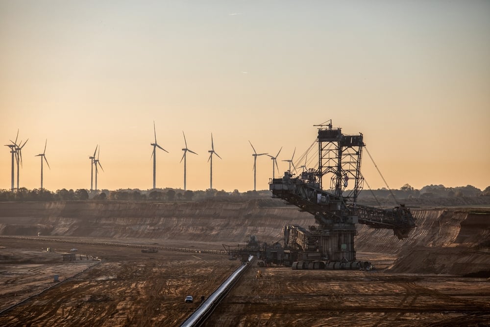 kritik mineraller nadir toprak elementleri yeşil dönüşüm yenilenebilir enerji abd çin jeopolitika