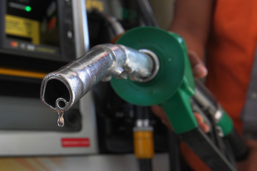 petrol akaryakıt dizel enerji hürmüz benzin