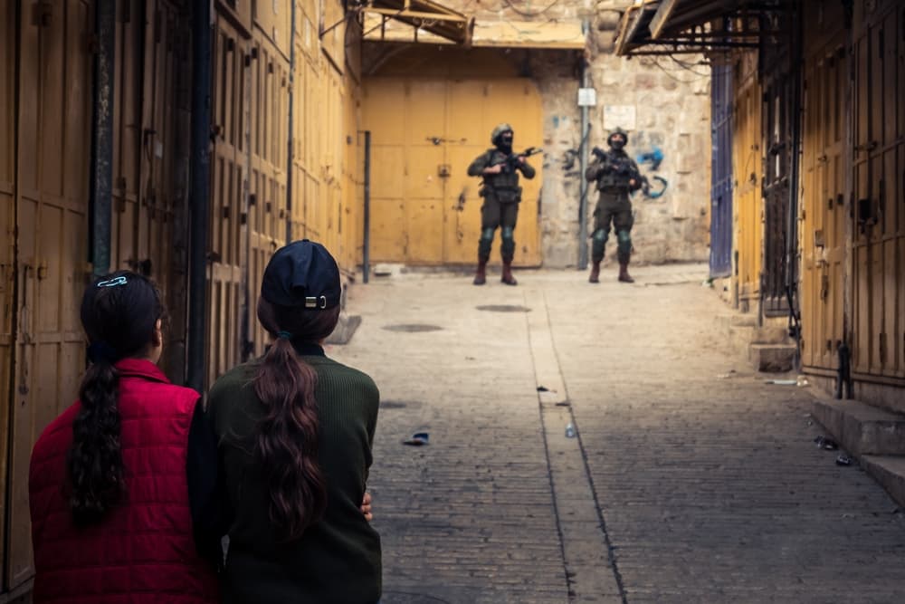 İsrail Batı Şeria Filistin Gazze Şeridi İsrail'in işlediği savaş suçları B'Tselem