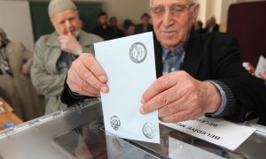 Yurt Dışında Yaşayan Türkler İçin Türkiye Seçimleri Ne Anlama Geliyor?