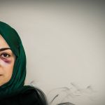 Annesinin Darp İzlerine Bakarak Büyüyen Çocuklar