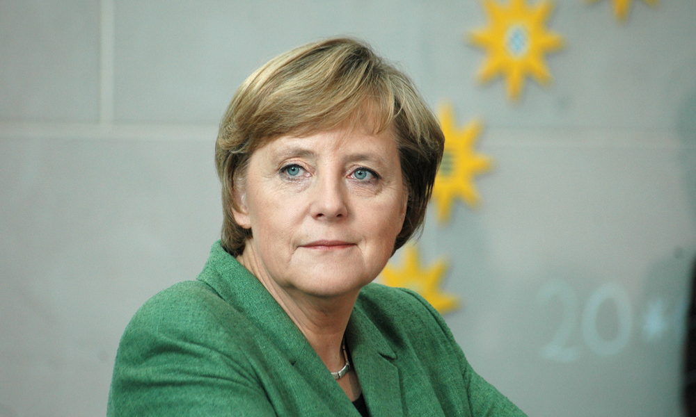 Angela Merkel yeniden başbakan Almanya