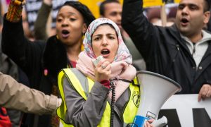 İngiltere | Tehdit Mektupları Sürüyor, Müslümanlar Tepkili