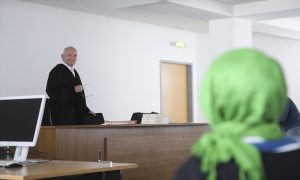 Almanya | Mahkeme Başörtülü Öğretmenin Başvurusunu Reddetti