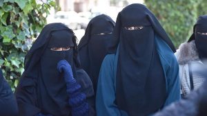 Hollanda | Burka Yasağı Yasasının Onaylanması Müslümanların Tepkisini Çekti