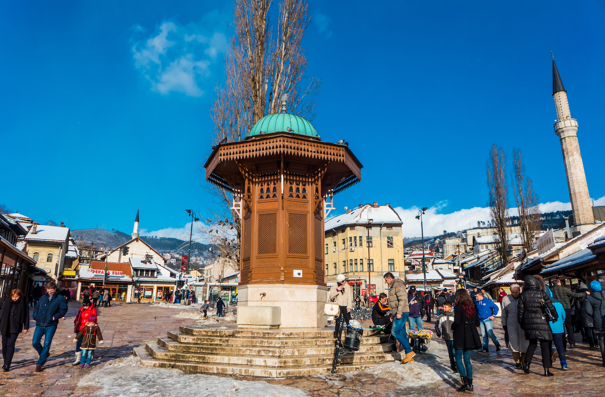 Bosna Hersek'te Devlet Başkanlığı Konseyi İçin 9 Aday Yarışıyor